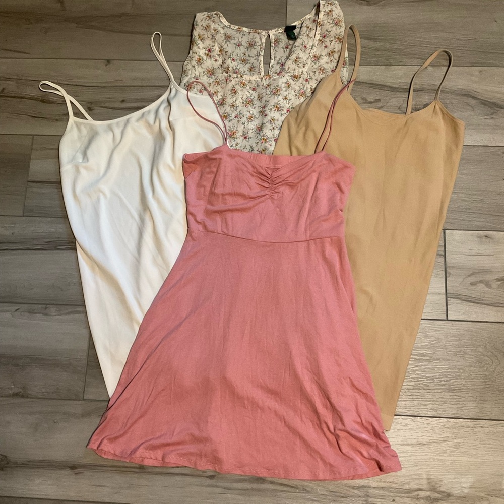 Dress bundle! Sheer Floral Pilgrim dress w/ 3 underlay dresses.